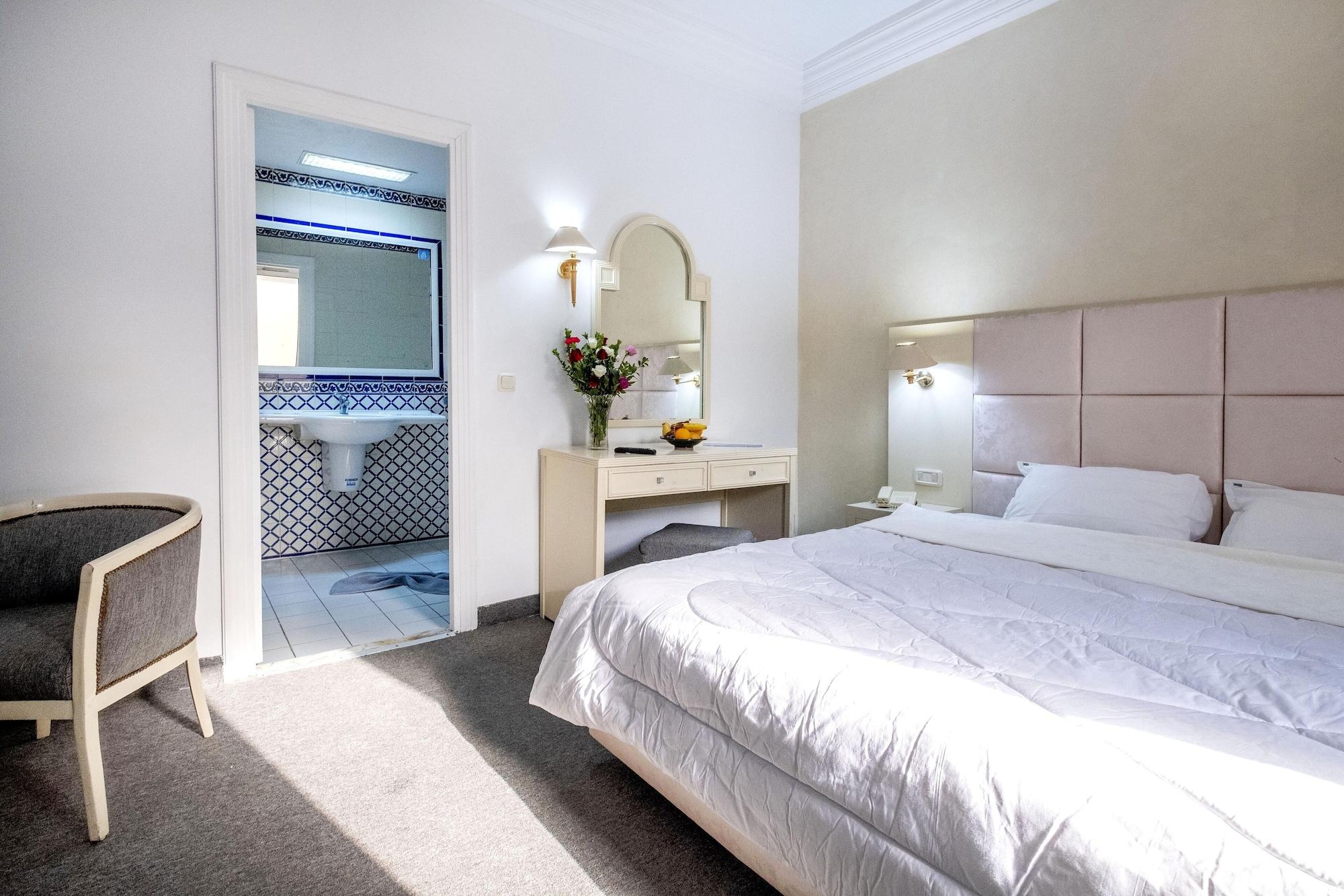 Hotel Ibn Khaldoun Τύνιδα Εξωτερικό φωτογραφία