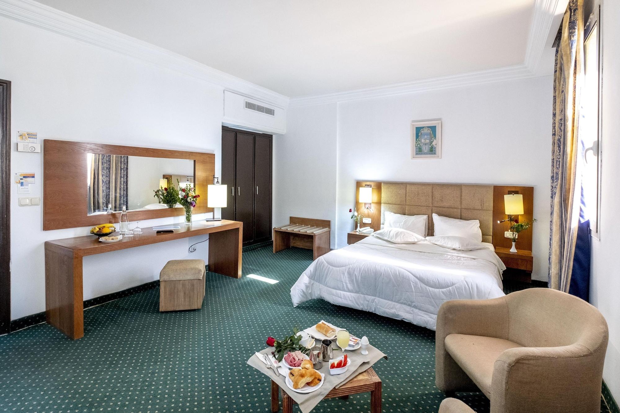 Hotel Ibn Khaldoun Τύνιδα Εξωτερικό φωτογραφία