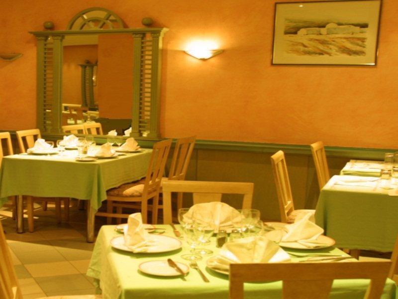 Hotel Ibn Khaldoun Τύνιδα Εξωτερικό φωτογραφία
