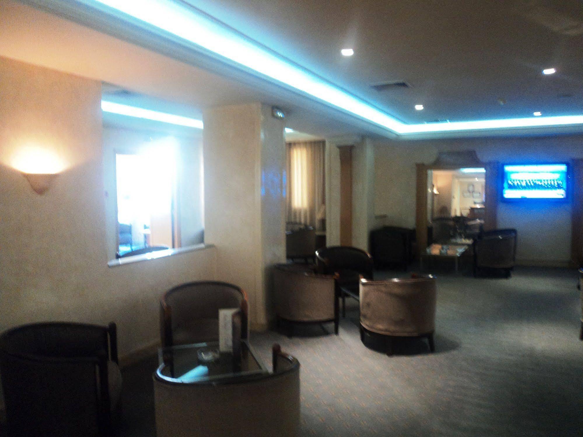 Hotel Ibn Khaldoun Τύνιδα Εξωτερικό φωτογραφία